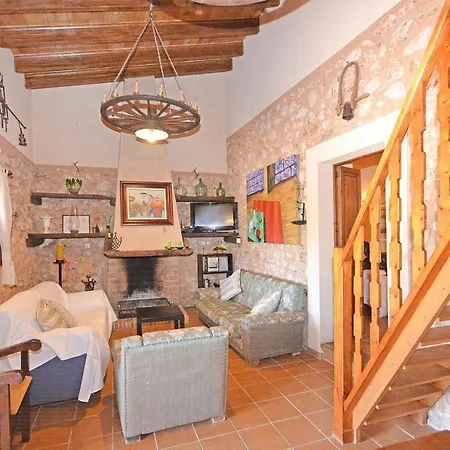 Nyaraló Alba *